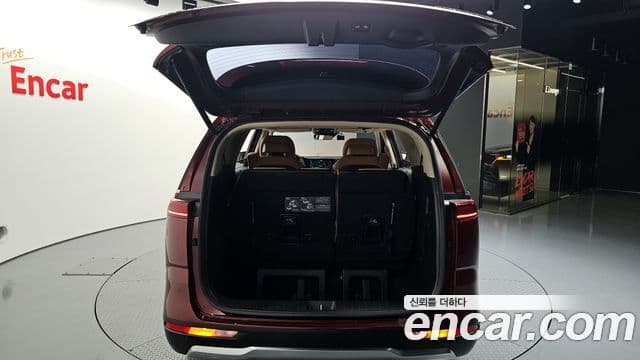 Kia Carnival 2021 — Фото 20/20