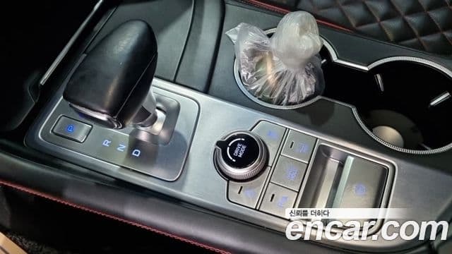 Genesis G70 2019 — Şəkil 9/19