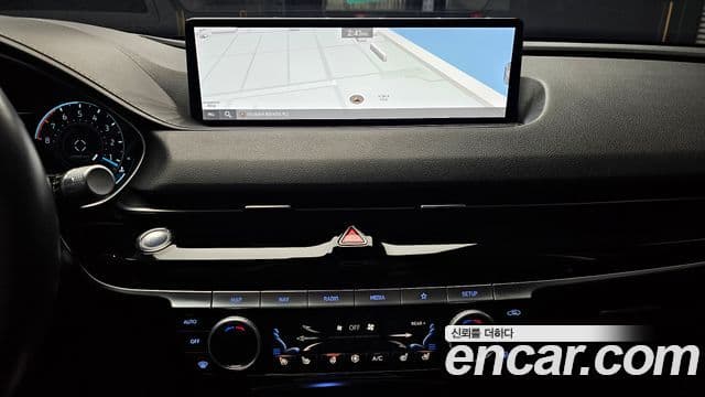 Genesis Electrified G80 2020 — Şəkil 14/20