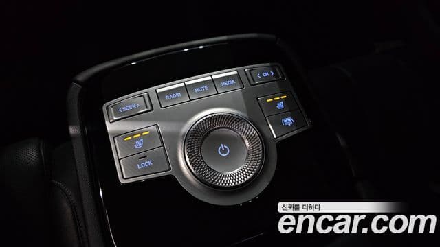 Genesis G80 2020 — Photo 24/32