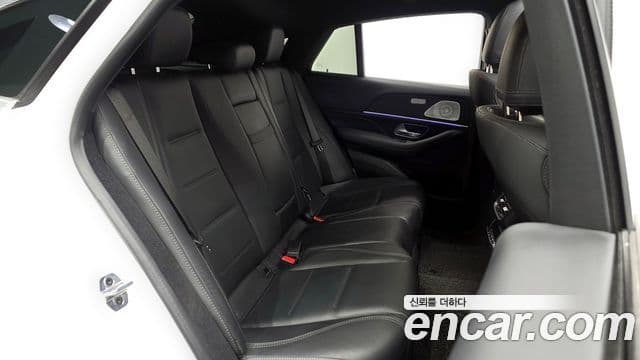 Mercedes-Benz GLE-Class 2024 — Photo 3/20