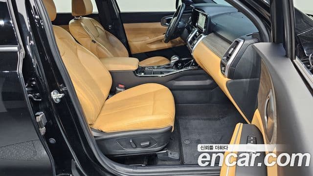 Kia Sorento 2023 — ფოტო 12/20