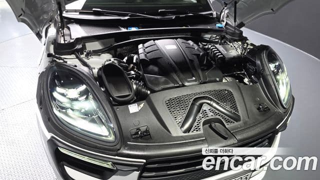 Porsche Macan 2022 — Şəkil 6/20