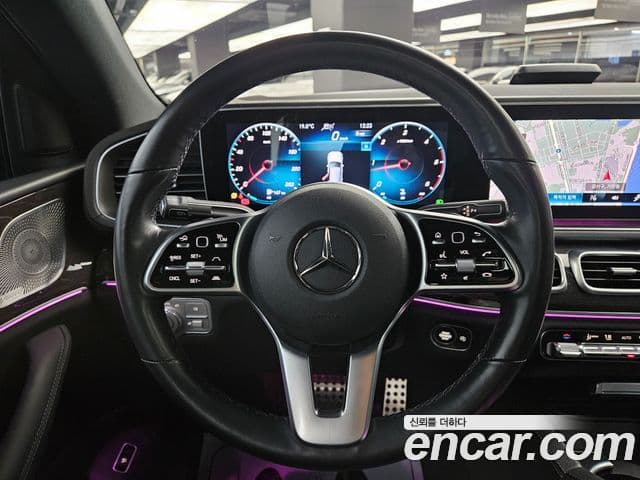 Mercedes-Benz GLE-Class 2022 — ფოტო 12/19