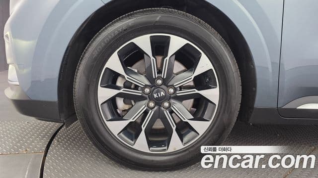 Kia Carnival 2020 — Şəkil 5/20