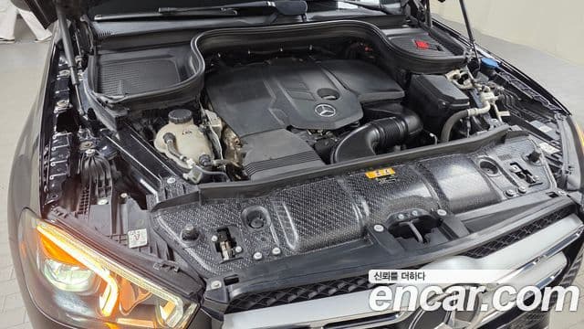Mercedes-Benz GLE-Class 2020 — Şəkil 6/20