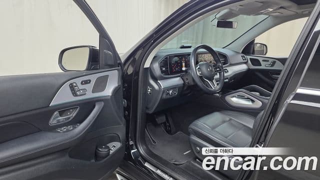 Mercedes-Benz GLE-Class 2020 — Şəkil 10/20