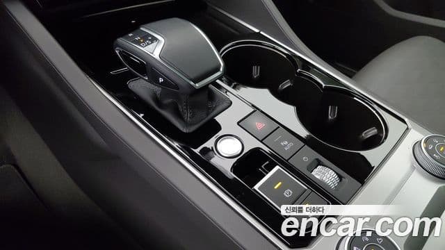 Volkswagen Touareg 2023 — Şəkil 1/20