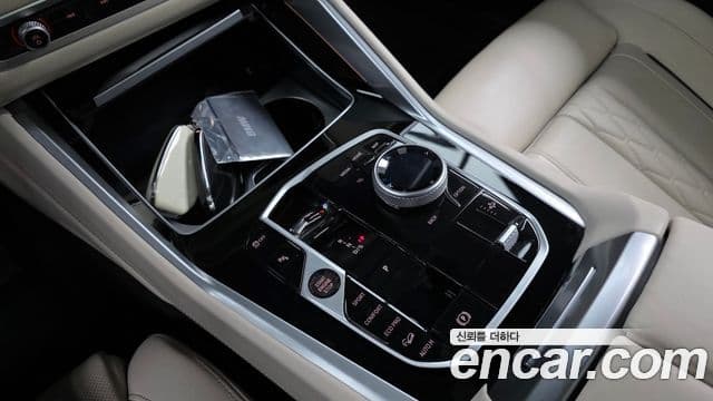 BMW X6 2025 — Фото 8/20