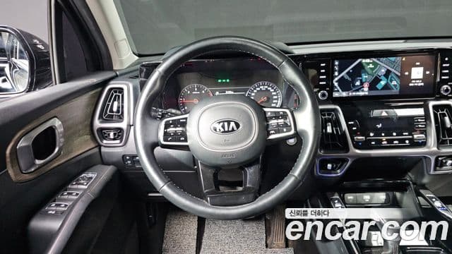 Kia Sorento 2021 — Фото 14/20