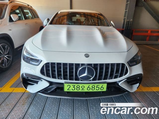 Mercedes-Benz AMG GT 2025 — Photo 2/2