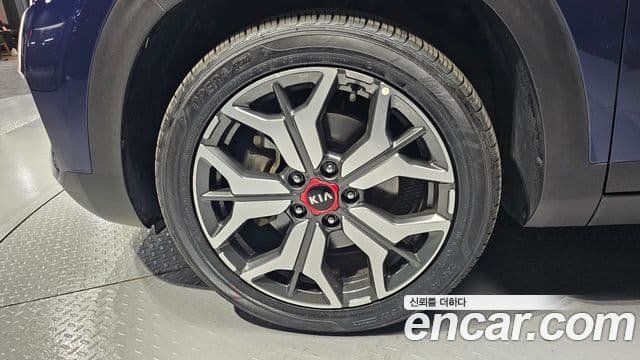 Kia Seltos 2021 — Şəkil 5/20