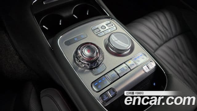 Genesis G90 2025 — Şəkil 9/20