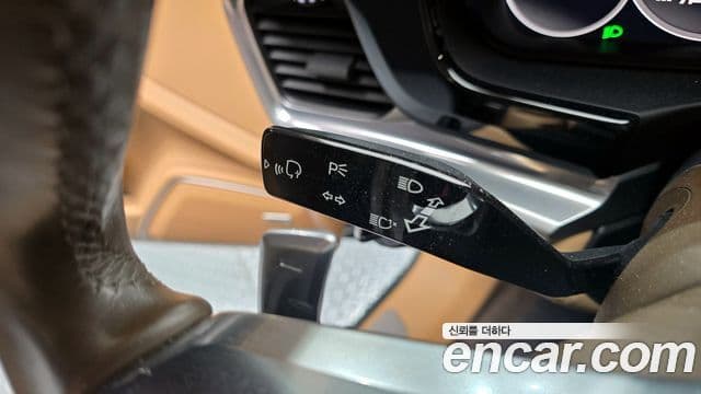 Porsche Panamera 2018 — Photo 33/38