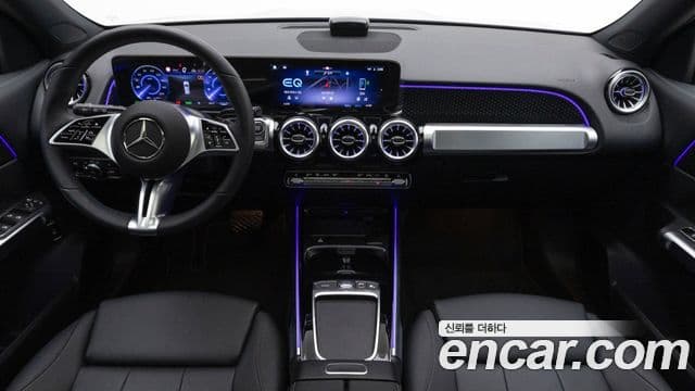 Mercedes-Benz EQB 2025 — ფოტო 17/20