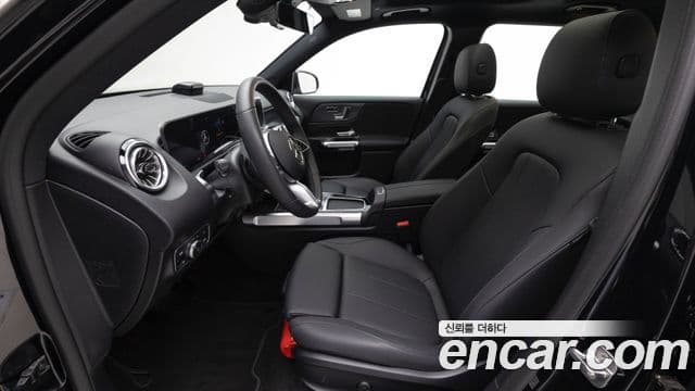 Mercedes-Benz EQB 2025 — ფოტო 9/20