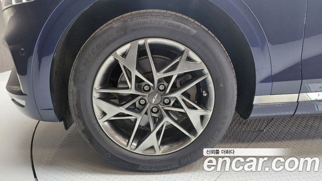 Genesis GV70 2021 — ფოტო 5/20