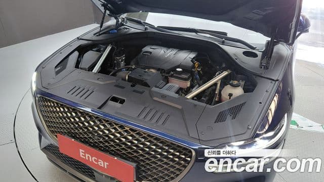 Genesis GV70 2021 — ფოტო 6/20