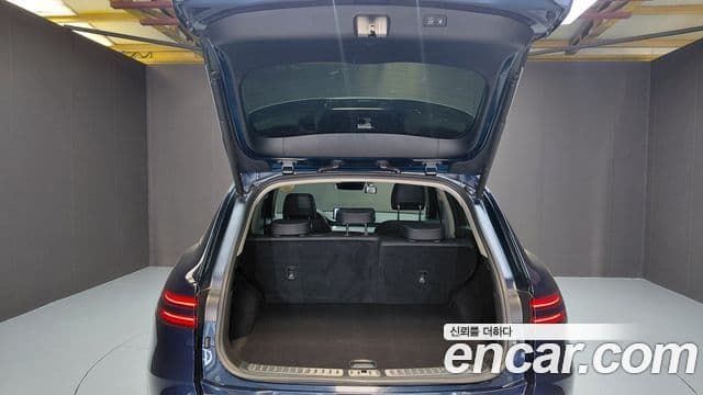 Genesis GV70 2021 — ფოტო 20/20