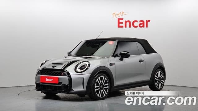 Mini Cooper S Convertible 2023 — ფოტო 1/18