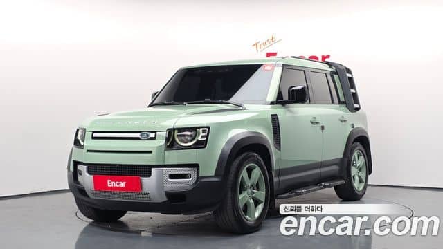 Land Rover Defender, 2023