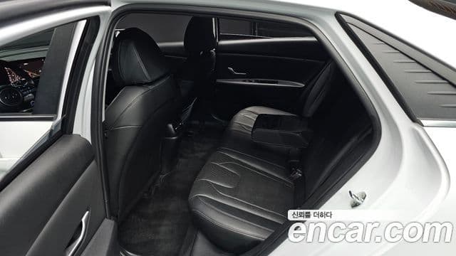 Hyundai Avante 2020 — Şəkil 12/20
