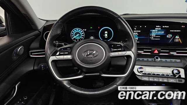 Hyundai Avante 2020 — ფოტო 13/20