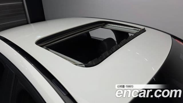 Mercedes-Benz C-Class 2020 — Şəkil 19/20