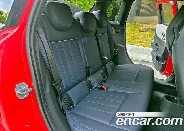 Mini Cooper S 2024 — Şəkil 13/20