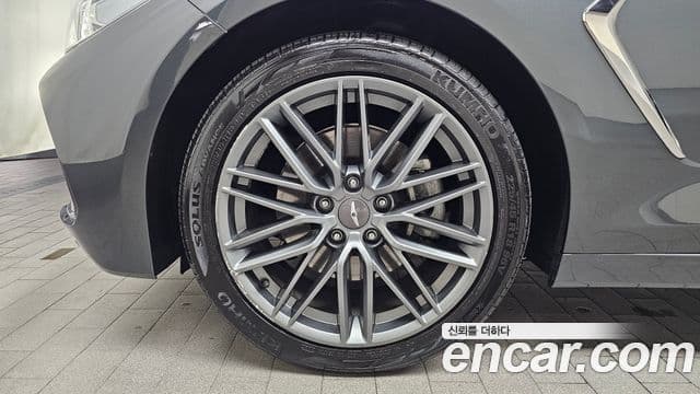 Genesis G70 2018 — фото 5 из 20