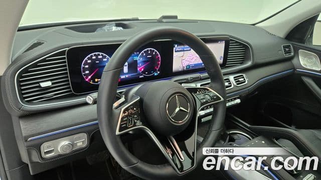 Mercedes-Benz GLE-Class 2025 — Şəkil 13/18