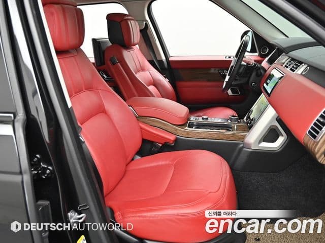 Land Rover Range Rover 2021 — фото 8 из 20