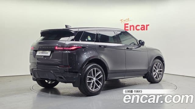 Land Rover Range Rover Evoque 2025 — фото 2 из 20