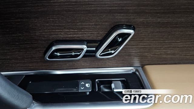 Land Rover Range Rover 2024 — ფოტო 20/20