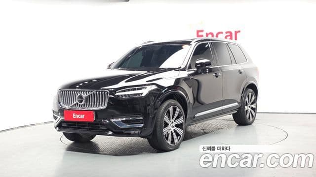 Volvo XC90 2022 — ფოტო 1/20