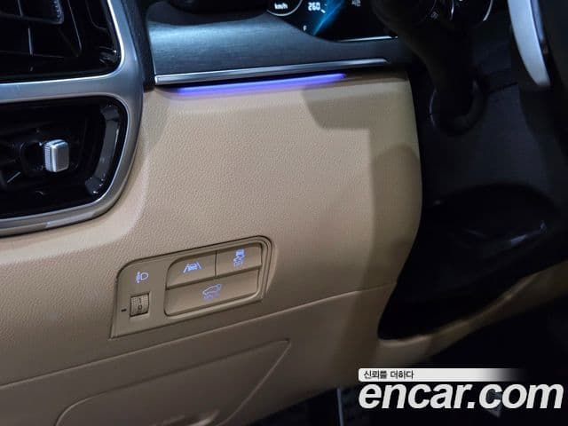 Kia Sorento 2023 — фото 11 из 20