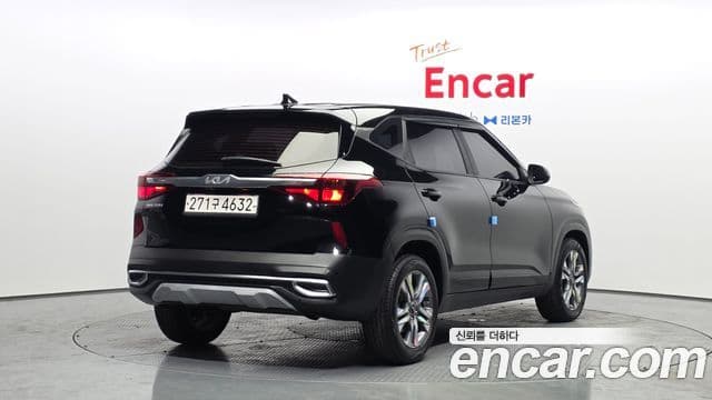 Kia Seltos 2022 — Şəkil 2/20