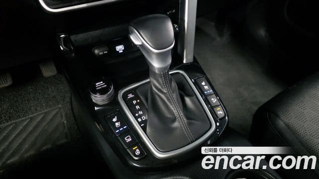 Kia Seltos 2022 — Şəkil 9/20