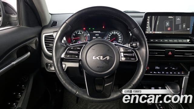 Kia Seltos 2022 — Şəkil 12/20