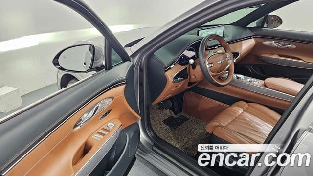 Genesis GV70 2021 — Şəkil 10/20