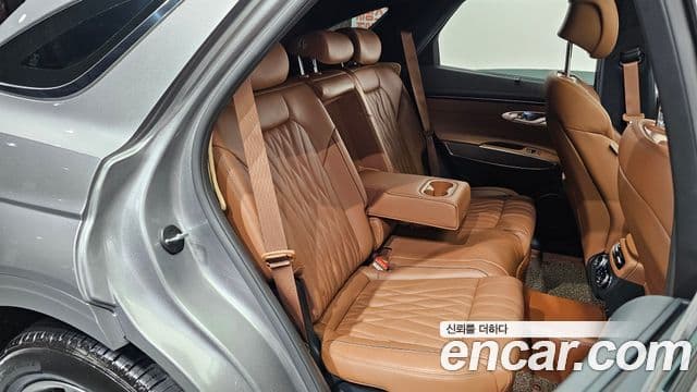 Genesis GV70 2021 — Şəkil 12/20