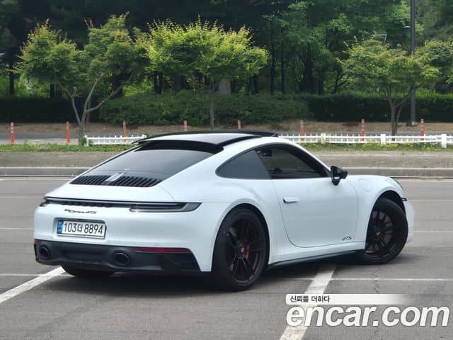 Porsche 911, 2022