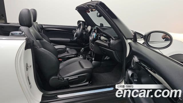 Mini Cooper Convertible 2024 — Şəkil 18/20