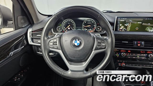 BMW X6 2018 — фото 13 из 20