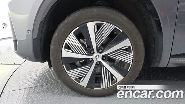 Renault Samsung Grand Koleos 2025 — Photo 10/20