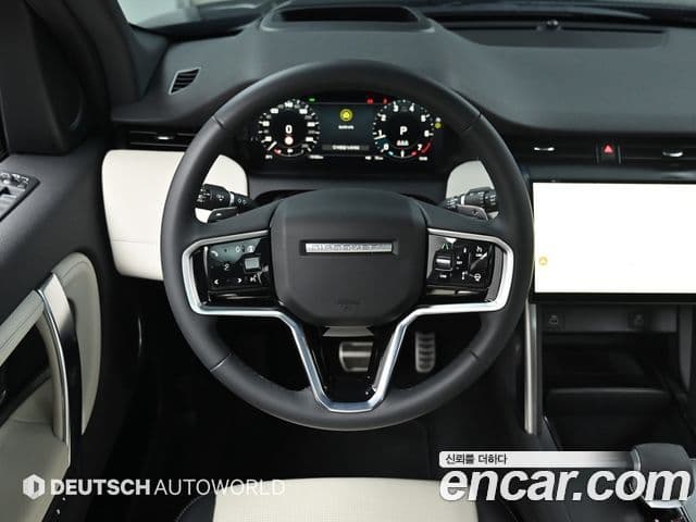 Land Rover Discovery Sport 2025 — Фото 13/20
