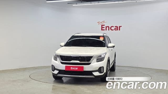 Kia Seltos 2022 — ფოტო 3/20