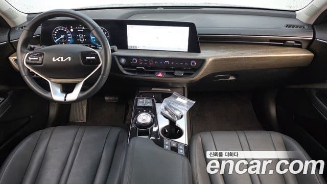 Kia K8 2023 — Şəkil 7/20