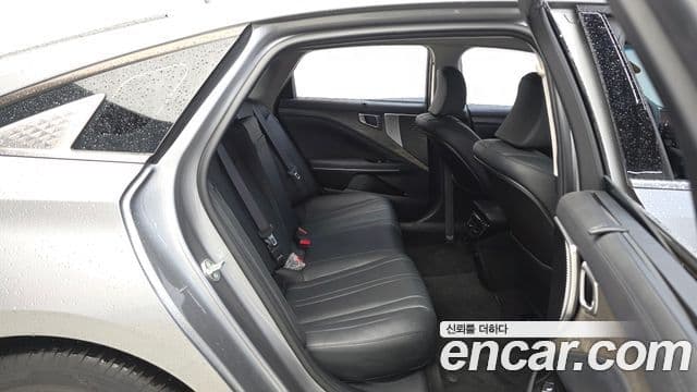 Kia K8 2023 — Şəkil 12/20
