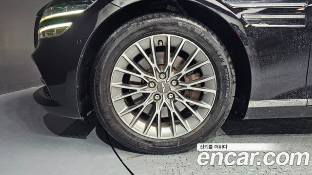 Genesis Electrified G80 2021 — фото 5 из 20